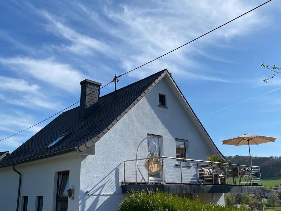 Wunderschöne Wohnung mit Blick auf die Sauer Minden  Exterior foto